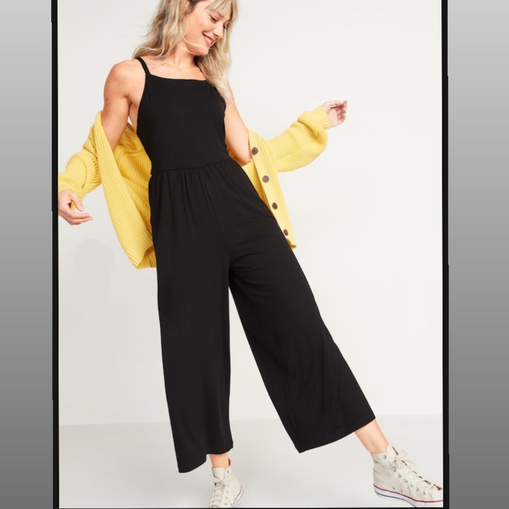 NWT Old Navy Sleeveless Jersey-Knit Cami Black Jumpsuit
